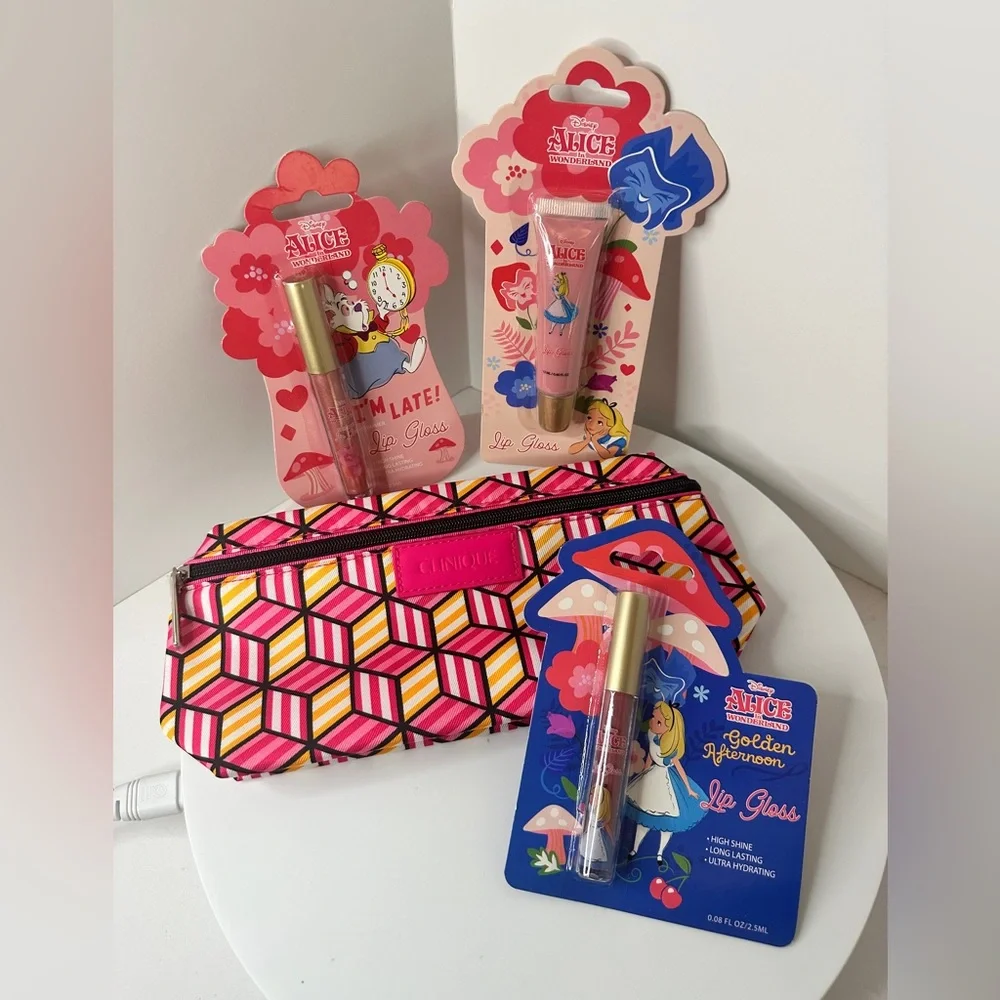 Disney Alice In Wonderland Lip Gloss Set of 3 NWT with Clinique Makeup Bag